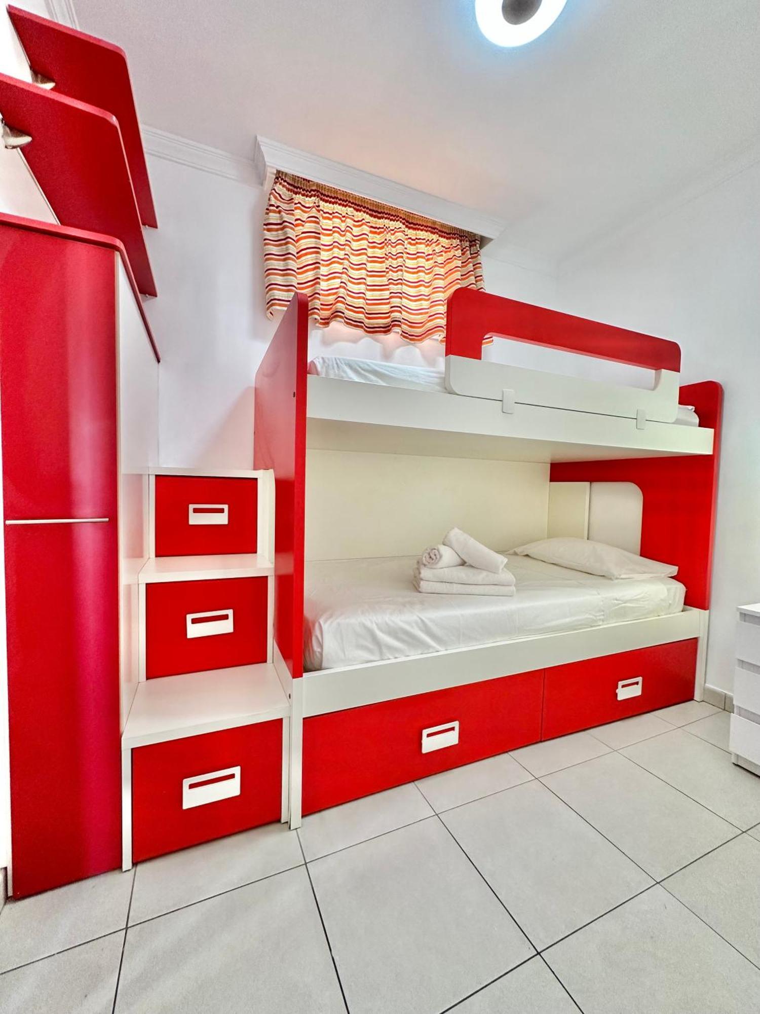 Sunshine Playa Arena Apartment
