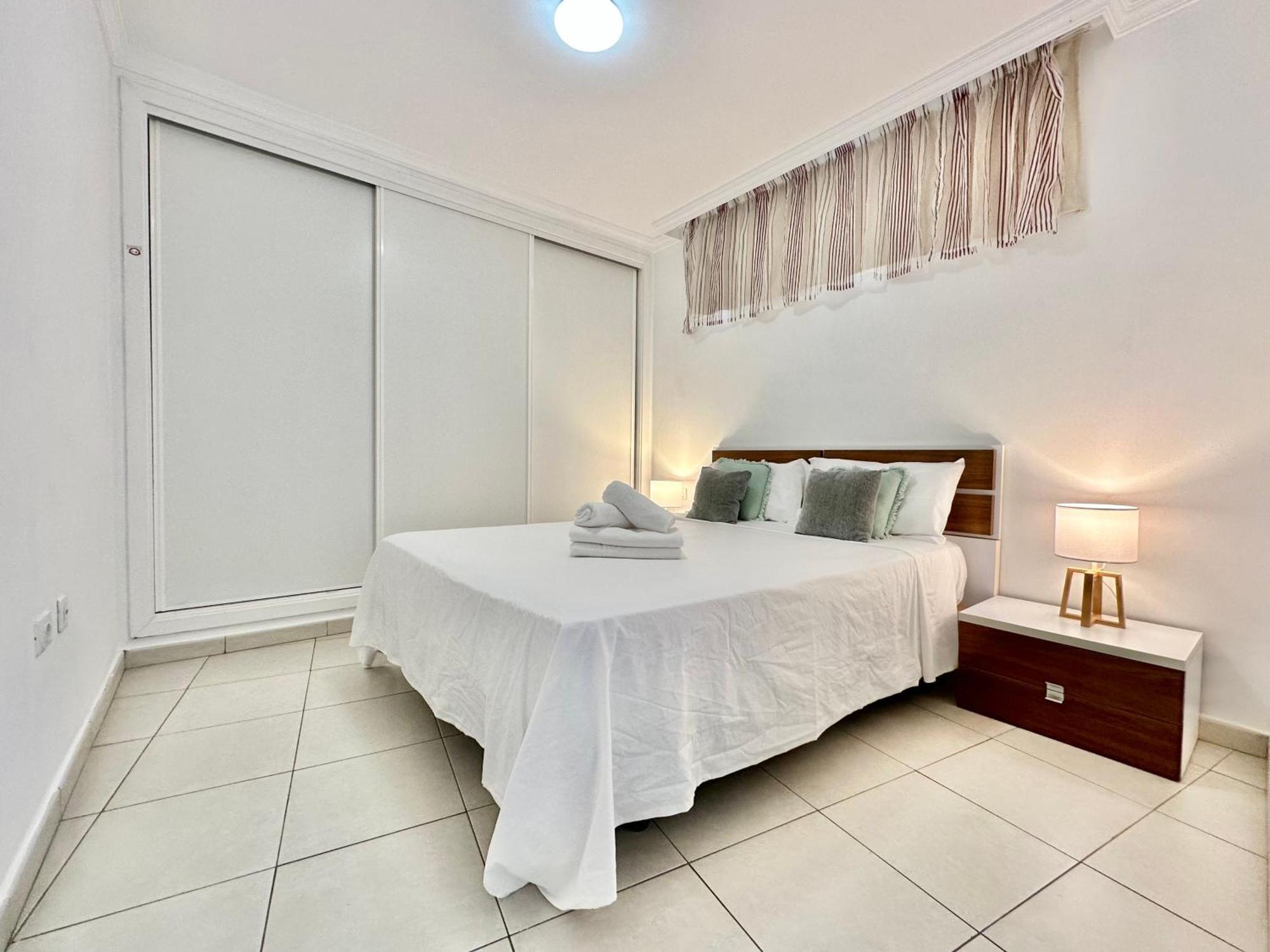 Sunshine Playa Arena Apartment Puerto de Santiago (Tenerife)